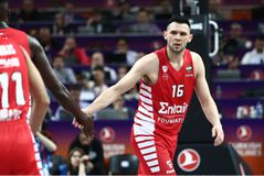 Πώς ο Ολυμπιακός κατακτά το πλεονέκτημα έδρας και το ακραίο σενάριο για τη δεύτερη θέση