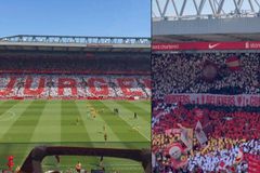 «Σ' ευχαριστούμε Γιούργκεν»: Το κορεό των οπαδών της Λίβερπουλ για το τελευταίο παιχνίδι του Γερμανού