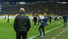 Τρελάθηκε στη γκολάρα του Μορόν και πανηγύρισε έξαλλα ο Άκης Μάντζιος (gallery)