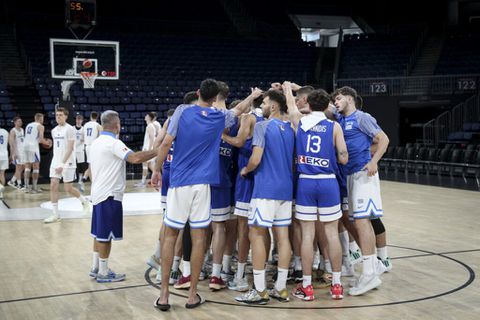 Υπέταξε και τη Γερμανία η Ελλάδα στην Κωνσταντινούπολη