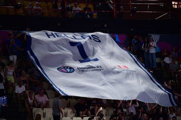 Η μεγαλύτερη προσέλευση σε αγώνα της Εθνικής Γυναικών εκτός των Ολυμπιακών Αγώνων