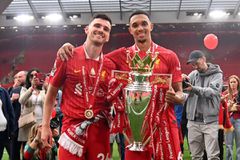 Η Λίβερπουλ επένδυσε ξανά στα μπακ της και φτιάχνει το νέο δίδυμο Ρόμπερτσον - Άρνολντ