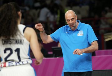 Πρέκας: «Παίξαμε ομαδικά και είχαμε σπουδαία άμυνα - Στο μυαλό μας μόνο η Γαλλία»