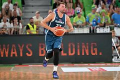 «Διπλός» Ντόντσιτς και φιλική νίκη της Σλοβενίας επί της Μεγάλης Βρετανίας