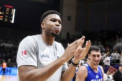 Καλαβρός: «Η ομάδα αλλάζει με τον Γιάννη, θα το δούμε στα δυνατά φιλικά που έρχονται»