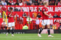 Άνω - κάτω τα αποδυτήρια της Γιουνάιτεντ: Ποιοι είναι οι τέσσερις παίκτες που πιάστηκαν στα χέρια!