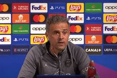 Λουίς Ενρίκε: «Όταν ένας σύλλογος έχει εμμονή με κάτι, δεν είναι ποτέ καλό σημάδι»