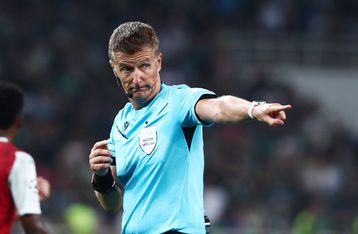 Ετσι θα είναι η διαιτησία στο Champions League: Λιγότερες καθυστερήσεις, «καθαρά» χέρια, λιγότεροι διάλογοι με τους παίκτες