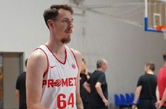 Πρόβλημα με Κουλμπόκα στην Προμετέι, σε αναζήτηση πάουερ φόργουορντ οι Ουκρανοί