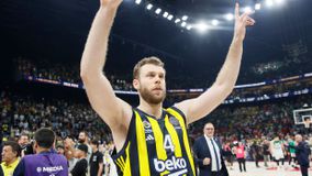 O Νικολό Μέλι στο Sportal: «Στόχος μας το repeat - Χαίρομαι για τον φίλο μου τον Ζήση»