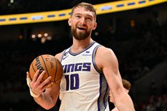 «Παγωμάρα» στους Κινγκς: To διάστημα που θα μείνει εκτός δράσης ο Ντομάντας Σαμπόνις