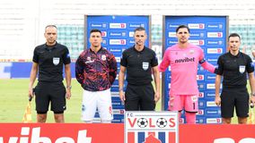 Πρόβλημα επικοινωνίας του Σιδηρόπουλου με το VAR - Έξι λεπτά διακοπή (vid)