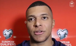 Εμπαπέ: «Ας επικεντρωθούμε στην εθνική, το μέλλον μου στην Παρί μπορεί να λυθεί σε μία ημέρα» (vid)