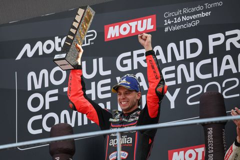 Ο Μπετζέκι κέρδισε τη μοτοσικλέτα του μετά από στοίχημα