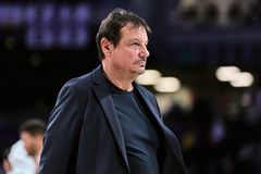 Οι 3+1 λόγοι που ο Παναθηναϊκός έβαλε «φρένο» στην απόκτηση νέου σέντερ