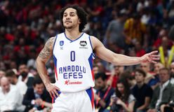 Επιστρέφει κόντρα στον Παναθηναϊκό ο Λάρκιν