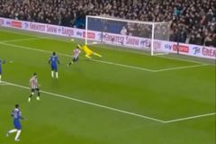 Τρομερό λάθος του Μπαντιασίλ, εξαιρετικό τελείωμα του Ουίλσον και 1-0 η Νιούκαστλ (vid)