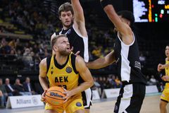 Διπλή επιστροφή στην ΑΕΚ, αλλά και νέα απουσία ενόψει Μυκόνου