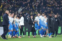 Η Κραϊόβα αποδέσμευσε τον Χούρι μετά το πέναλτι στον Βίντα