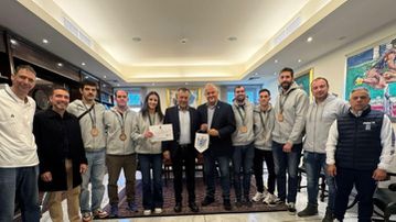 Συνάντηση Βρούτση με τους Έλληνες μεταλλιούχους των Ολυμπιακών Αγώνων Κωφών