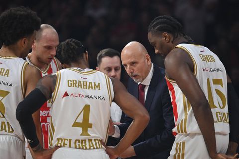 Επιστροφή στις νίκες για τον Ερυθρό Αστέρα κόντρα στη Βίρτους Μπολόνια