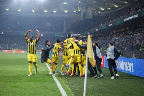 Η Σίγκμα Όλομουτς ευχαρίστησε την ΑΕΚ για την πρόκριση στο Conference League με ένα επικό GIF!