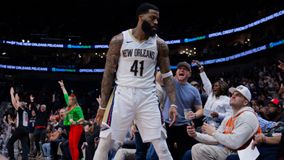 Ανατροπή και νίκη στην παράταση για τους Πέλικανς επί των Ρόκετς