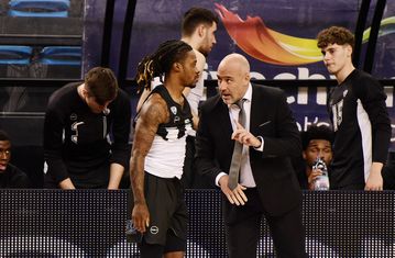 ΠΑΟΚ: Αγώνας δρόμου από Ράιλι να προλάβει το ντέρμπι