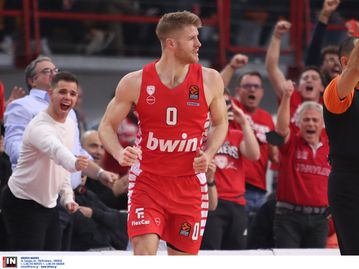 Το buzzer beater του Ουόκαπ στο ημίχρονο του Ολυμπιακός - Ρεάλ Μαδρίτης (vid)