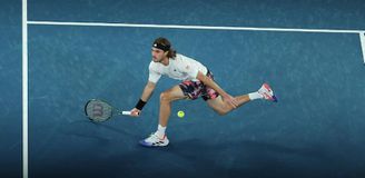 Στέφανος Τσιτσιπάς: «Μπορώ και εγώ να κερδίζω, όχι μόνο εσύ...» (vid)