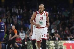 Ευχάριστα στην Αρμάνι Μιλάνο: Επέστρεψε στις προπονήσεις ο Σιλντς