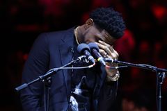 Οι Μαϊάμι Χιτ τίμησαν τον πιο πιστό «στρατιώτη» τους αποσύροντας τη φανέλα του (vid)