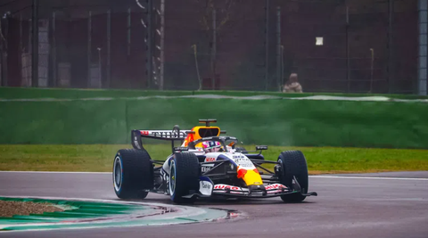 Η Racing Bulls στην πίστα της Ίμολα με το μονοθέσιο του 2026 (pics)