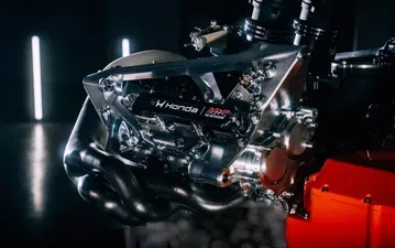 Η Honda αποκάλυψε τον κινητήρα του 2026 για την Aston Martin, κρατώντας κρυφό το μεγάλο της «όπλο» (vid & pics)