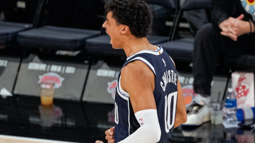 Εντυπωσιακοί Μάβερικς, άλωσαν την έδρα των Νικς