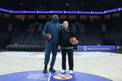 Συνάντηση κορυφής στην Κωνσταντινούπολη: Ο Σακίλ Ο'Νιλ με τον Ρετζέπ Ταγίπ Ερντογάν