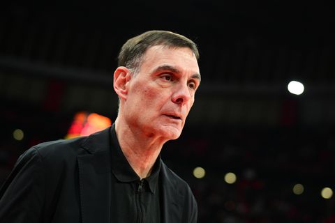 Μπαρτζώκας: «Αμφίβολος για Εφές ο Μιλουτίνοφ»