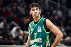 Όχι μόνο ο Τολιόπουλος: Το step up του Σαμοντούροβ που ενθουσίασε Αταμάν και κόσμο