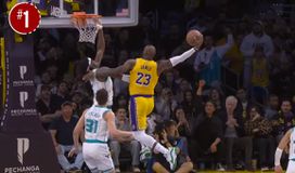 Με επιβλητικό poster κάρφωμα του ΛεΜπρόν το top 5 του ΝΒΑ (vid)