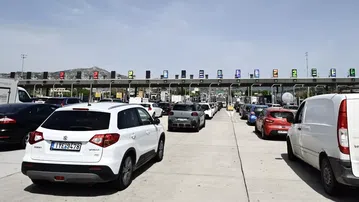 Καθαρά Δευτέρα: Αυξημένοι έλεγχοι και μπλόκα σε όλο το οδικό δίκτυο