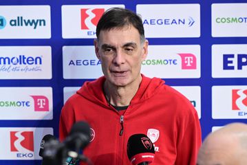 Το σχόλιο του Μπαρτζώκα για Μιλουτίνοφ και Τζόουνς