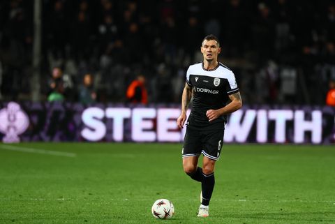 Μαγνητική ο Λόβρεν-Που έχει ενοχλήσεις