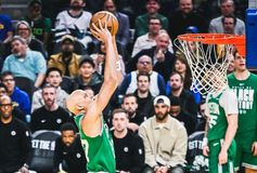 Ακάθεκτοι οι Σέλτικς, νίκες για Ουίζαρντς, Μάτζικ και Κλίπερς