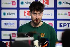 Ερνανγκόμεθ: «Όποιος δώσει το κάτι παραπάνω θα κερδίσει» (vid)