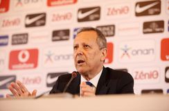 Μπαλτάκος: «Το ΟΑΚΑ είναι μια λύση για τον τελικό, ήττα για το ποδόσφαιρο αν γίνει κεκλεισμένων»