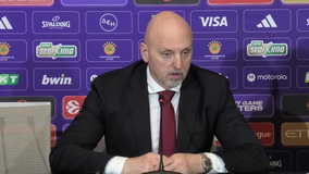 Ένταση στη συνέντευξη Τύπου με τον Ομπράντοβιτς και Σέρβο δημοσιογράφο μετά την ήττα του Ερυθρού Αστέρα (vid)