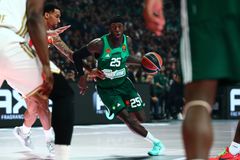 Ναν: «Θα είμαστε επικίνδυνοι με τον Χέις-Ντέιβις και τον Λεσόρ»