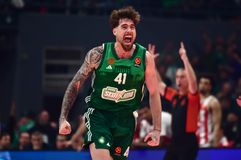 Ο νόμος του ΟΑΚΑ μίλησε κι ο Παναθηναϊκός έλιωσε στο φινάλε τον Ερυθρό Αστέρα!