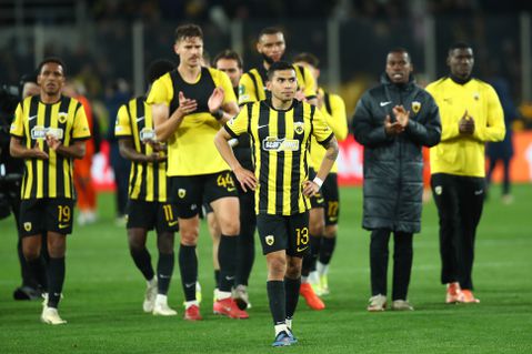 H ΕΠΟ συνεχάρη την ΑΕΚ για την πρόκριση στους «8» του Conference League