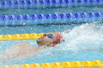 Λάμψη αστέρων Acropolis Swim Open